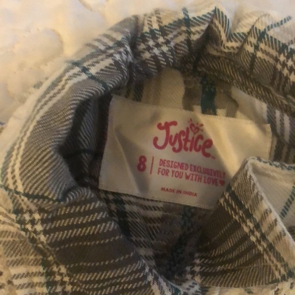 shirt - Picture 2 of 2